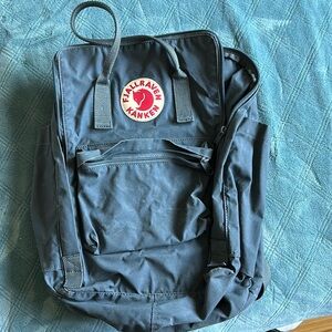Fjallraven Kanken packpack